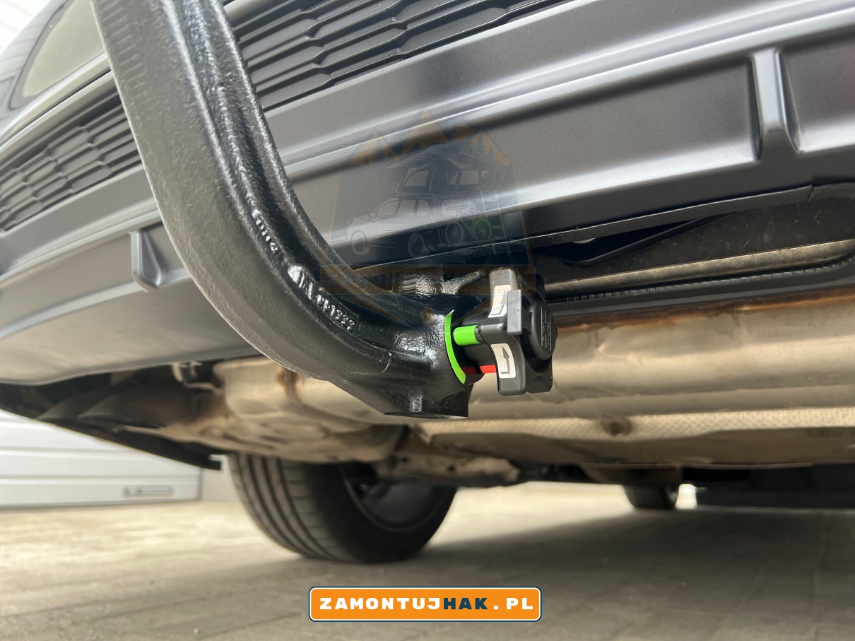 Hak holowniczy Westfalia w Audi A6 C8 - bezpieczeństwo i wygoda na każdym etapie podróży